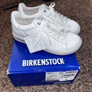 New with Box Birkenstock Bend Low White Narrow Size 39 Women’s 8 Men’s 6